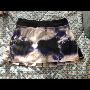 Lululemon running skirt